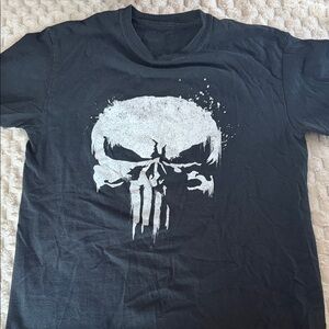 Black Graphic Men’s T-Shirt- Marvel Punisher